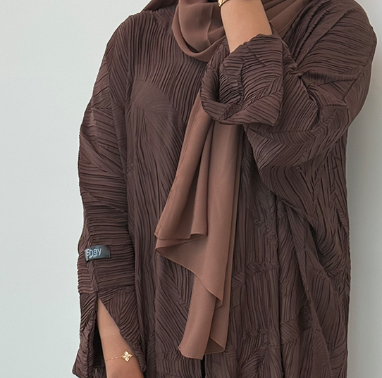 Abaya with dark brown fabric
