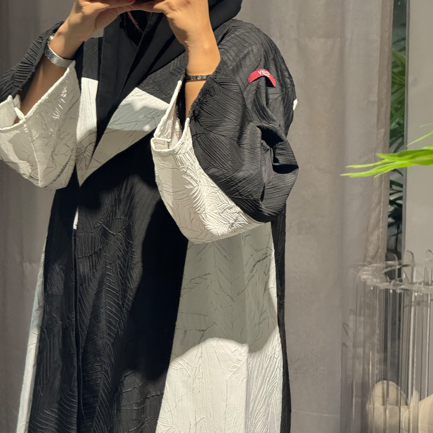 Formal abaya with white n black