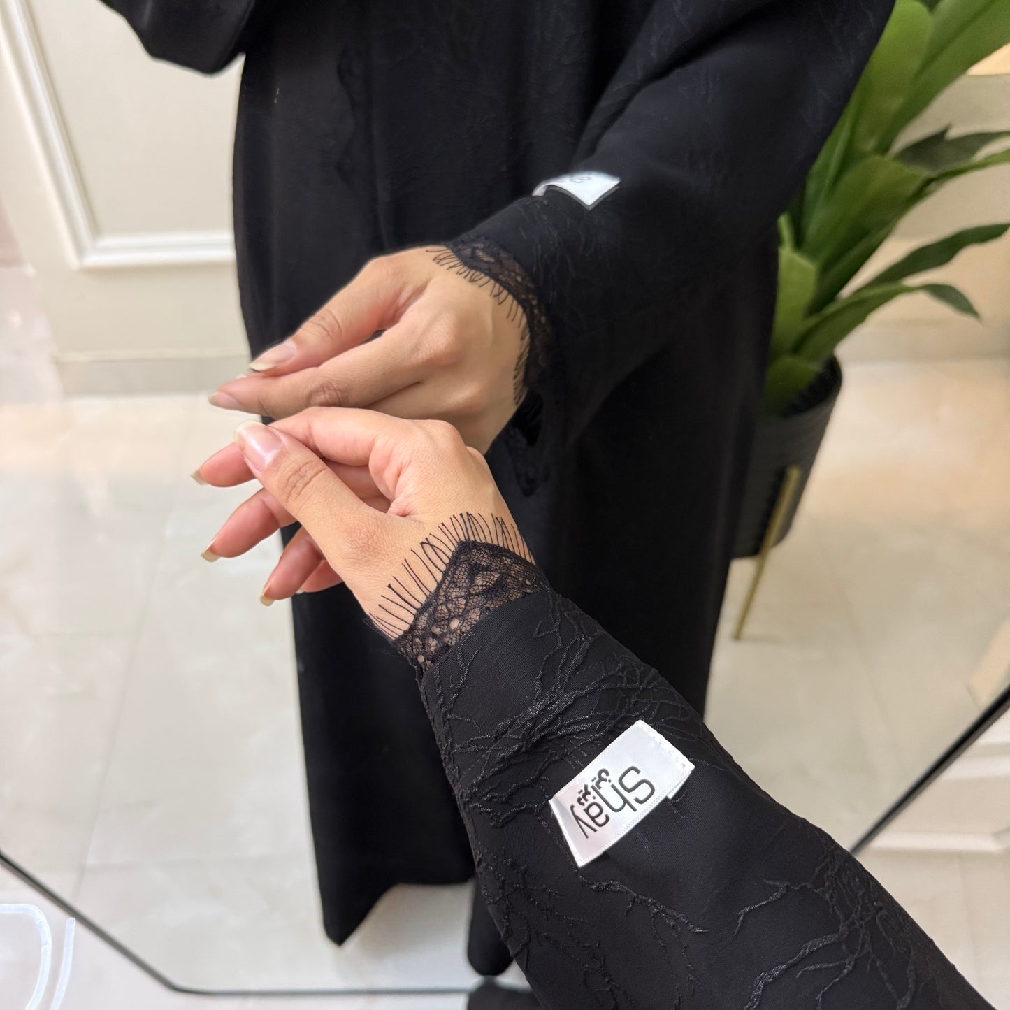 Dantel with printed fabric