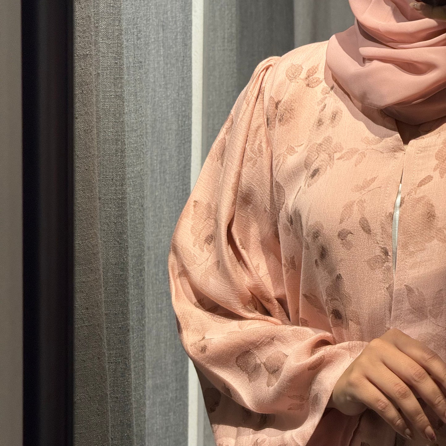 Abaya with beige color and brown flowers