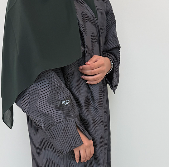 Abaya with grey and dark green fabric