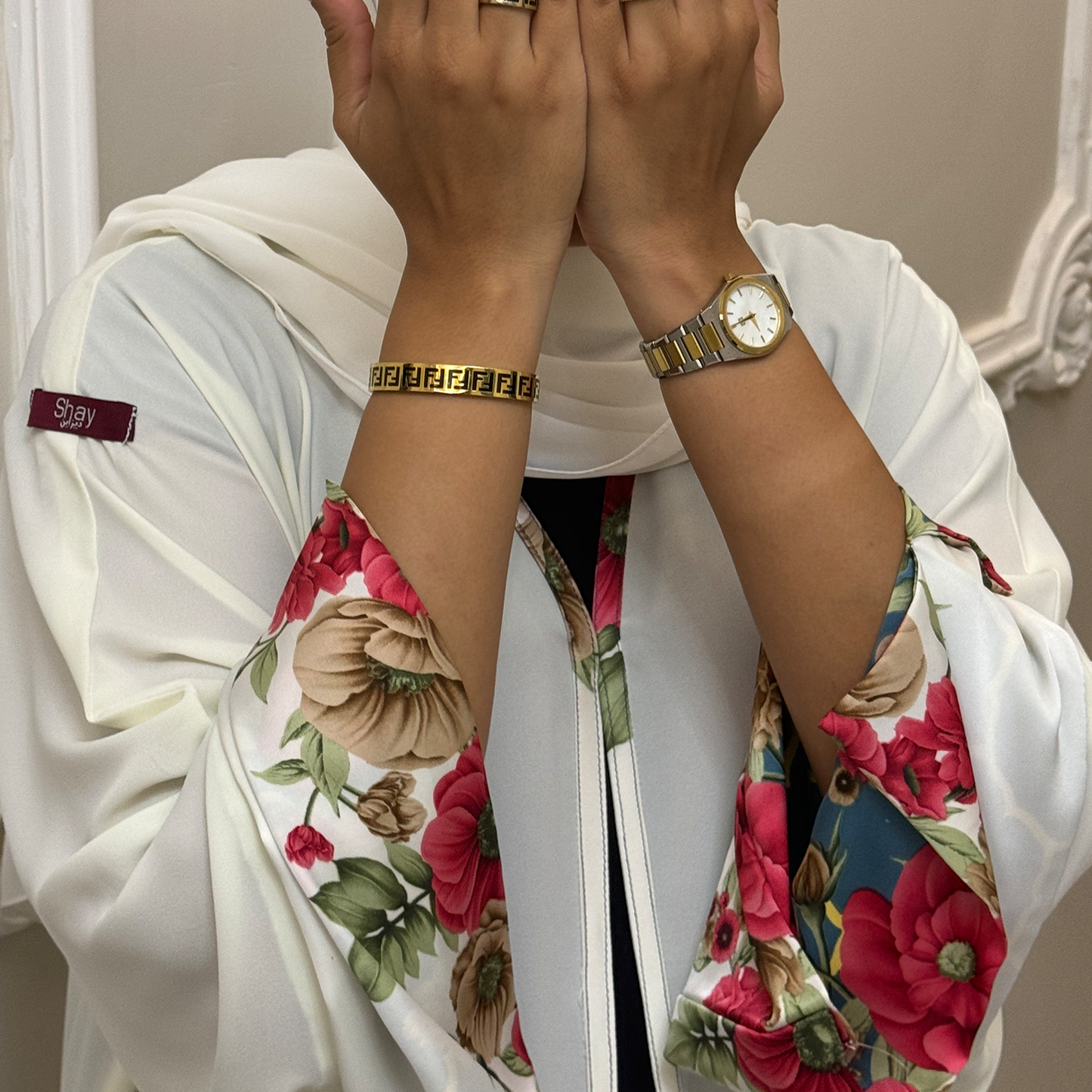 Flowered in pink sleeves
