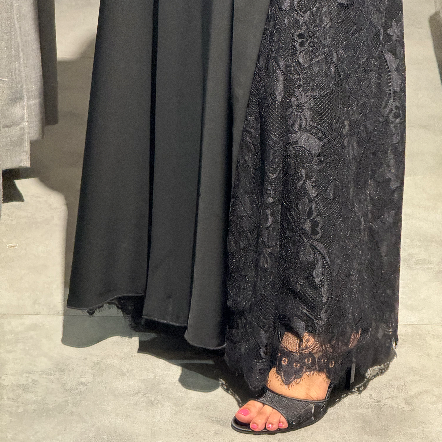 Dantel with black nada fabric