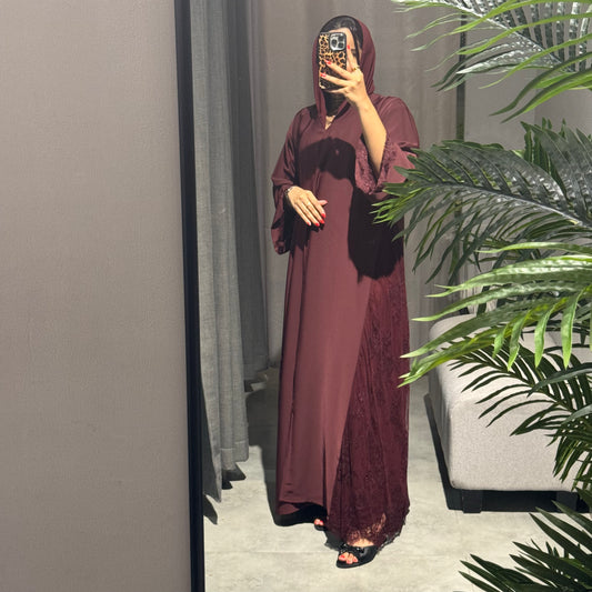 Dantel with maroon nada fabric