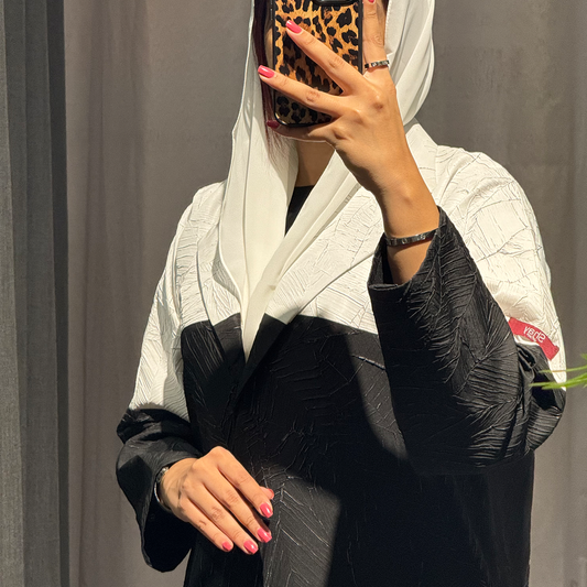 Formal abaya black n white