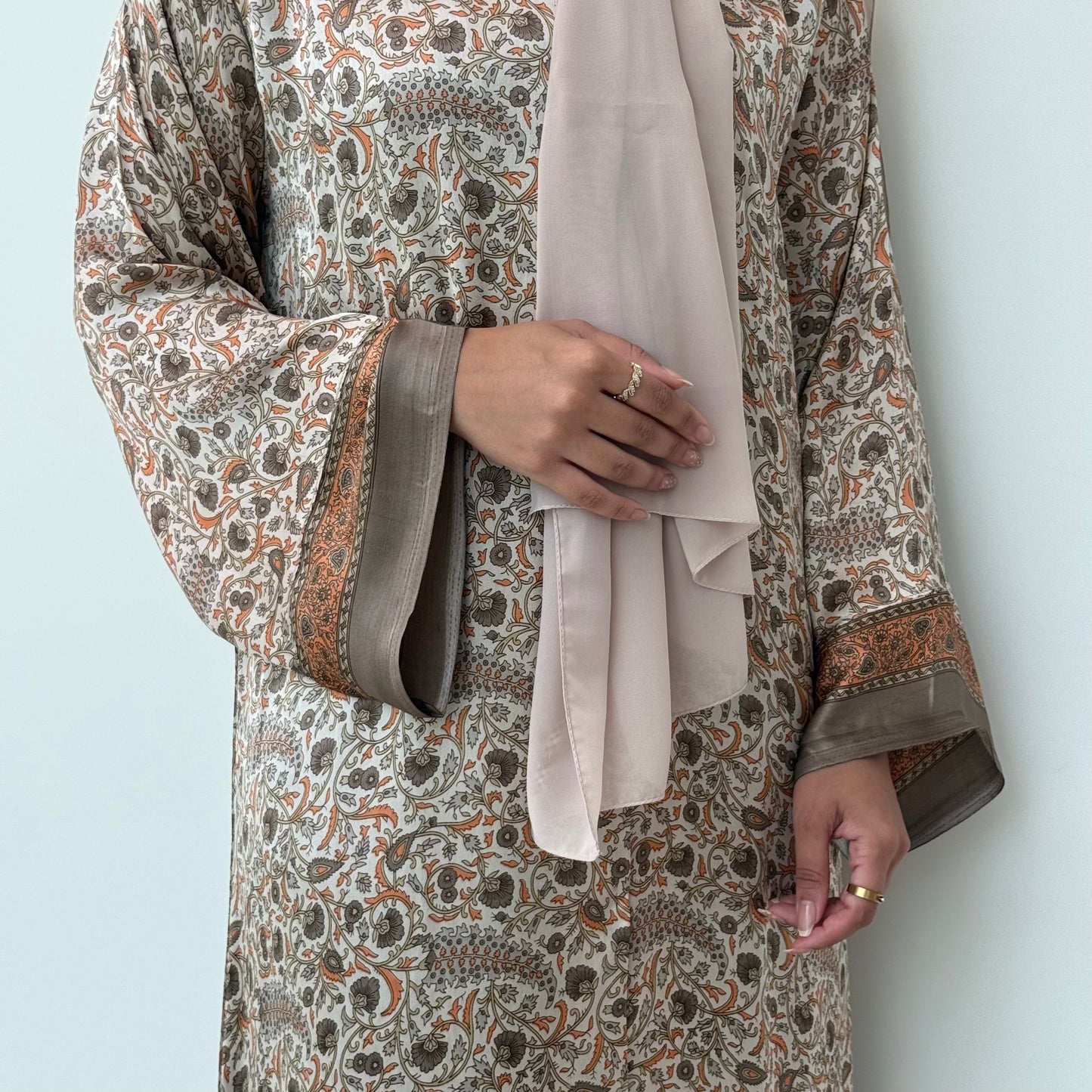 Indian beige Style Abaya