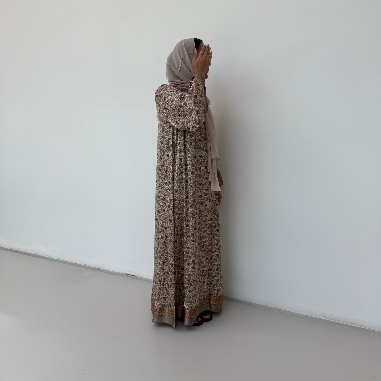 Indian beige Style Abaya