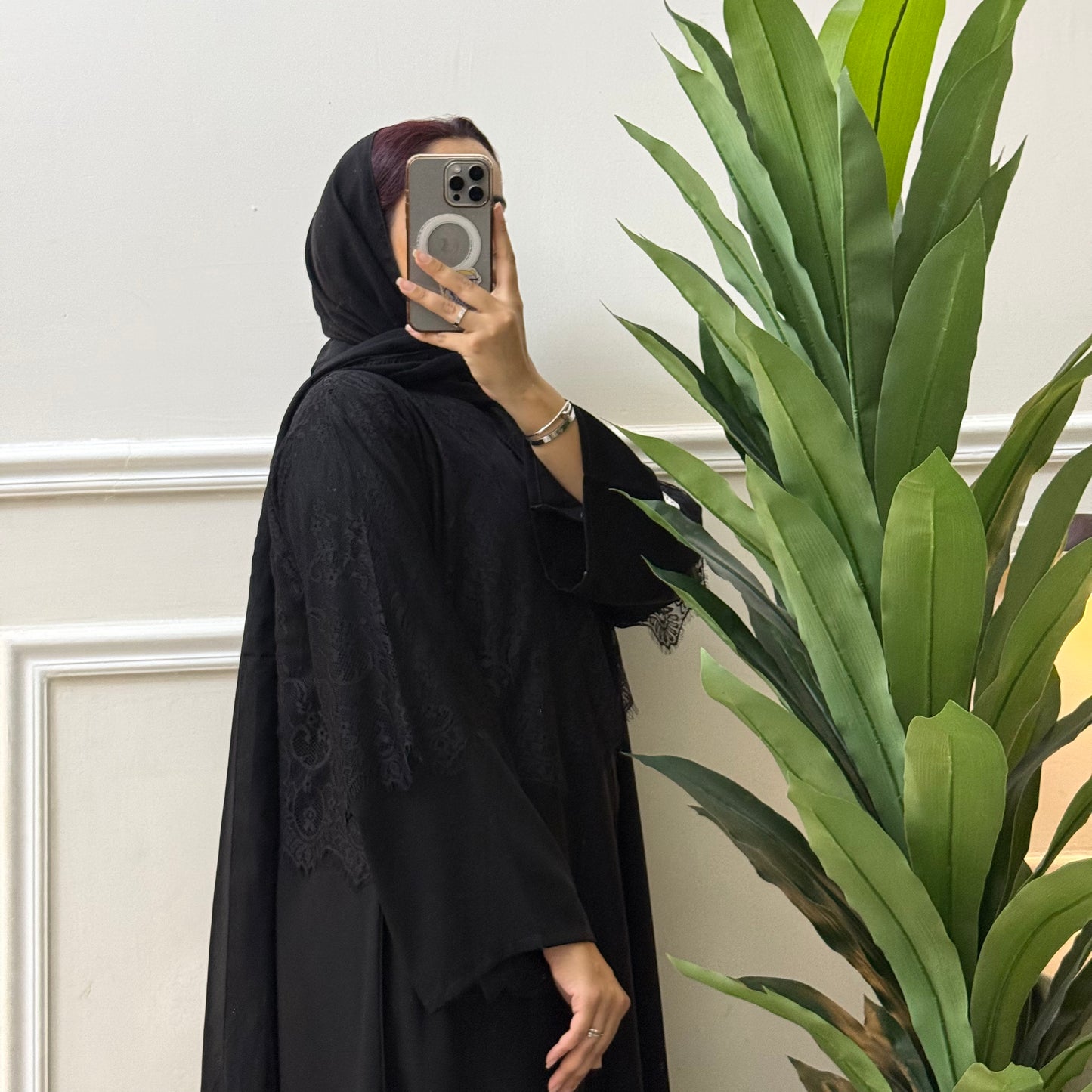 Dantel with black nada fabric