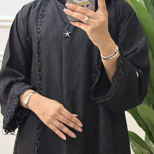 Printed abaya with dantel and luxury fish star buttons