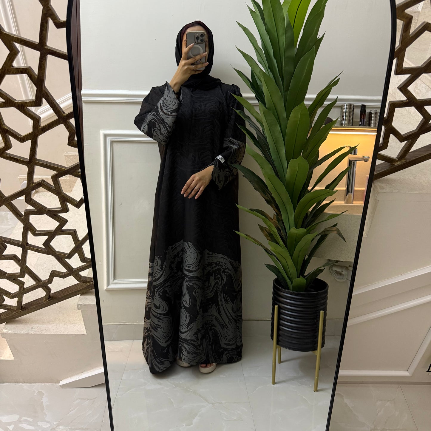 Grey printed abaya with luxury fabric