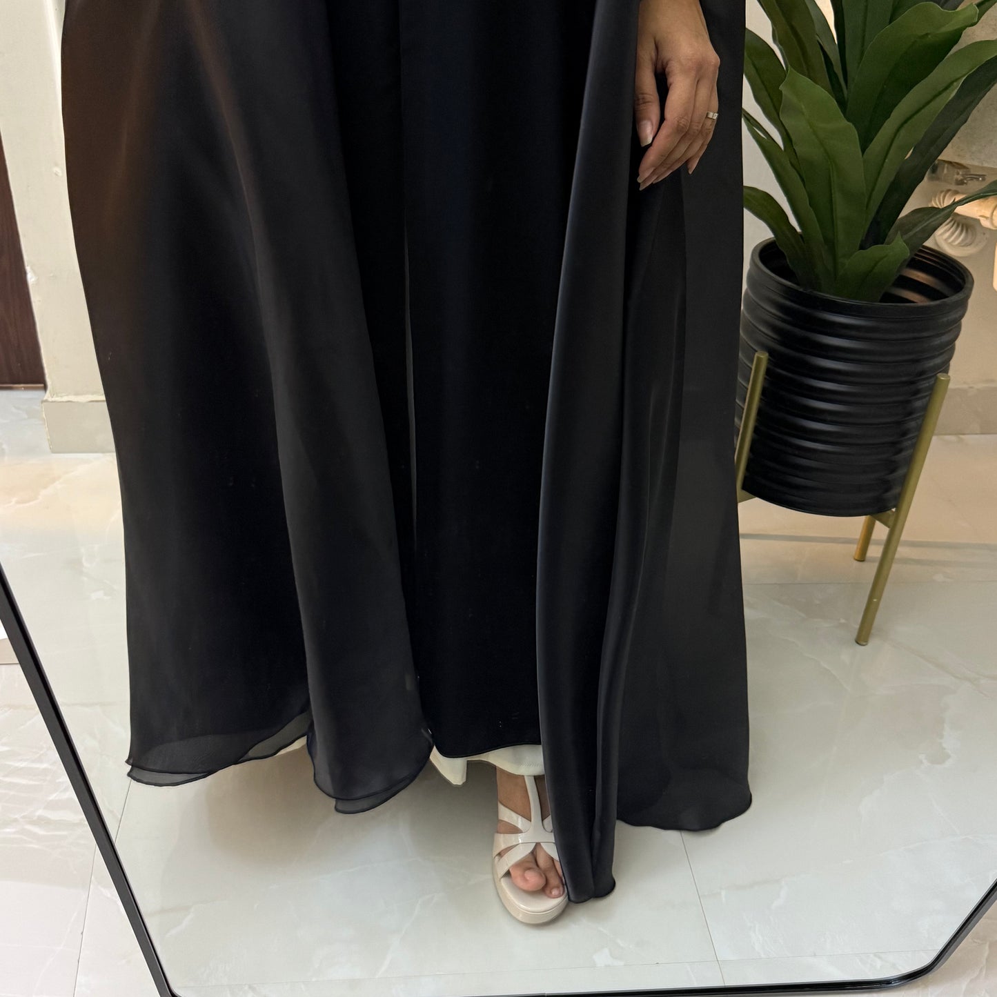 Luxury organza abaya for special occasion