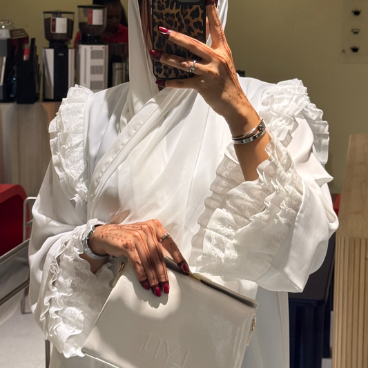 Toor with white nada fabric
