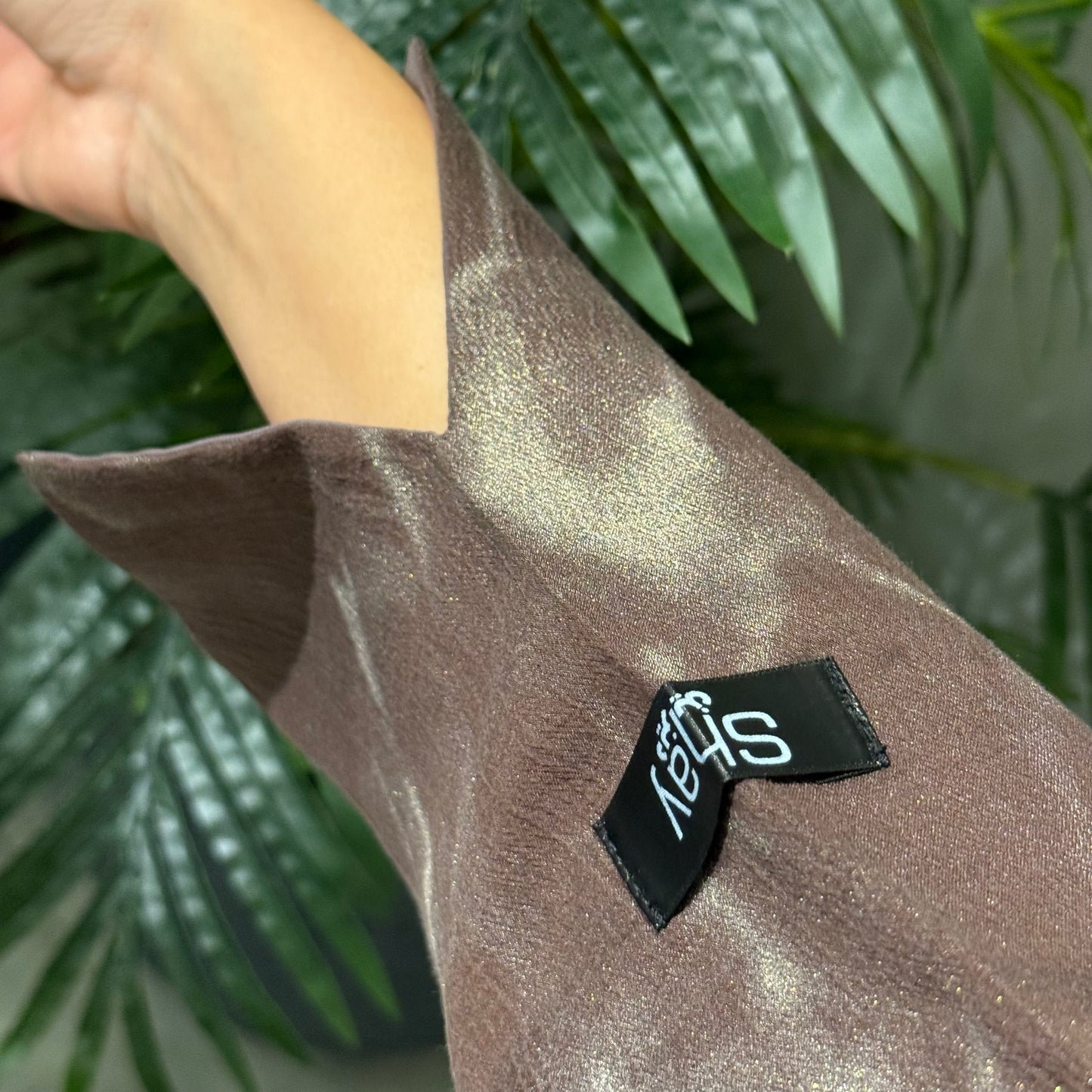 Abaya with brown color and silver shades