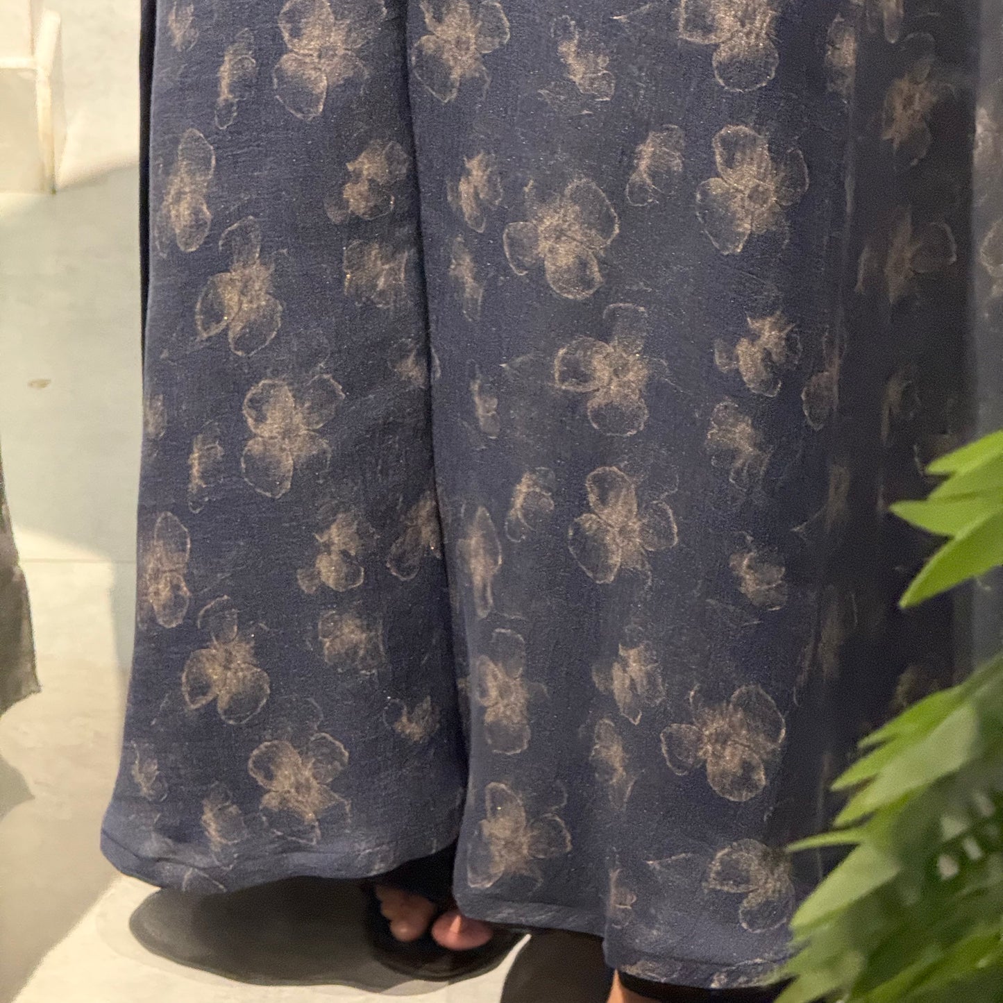 Abaya with blue color and gold flowers