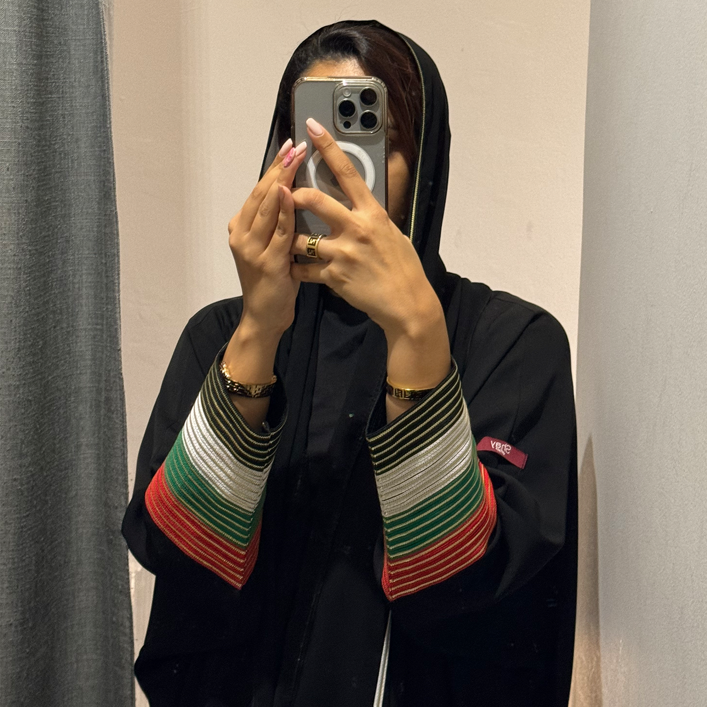 Tali in UAE flag