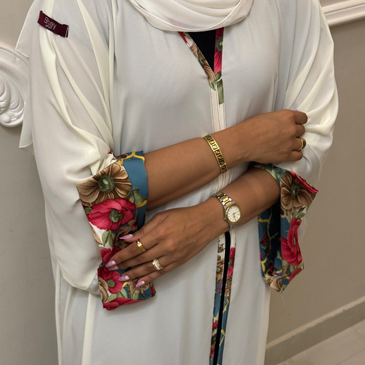 Flowered in pink sleeves